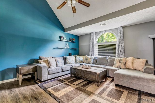 7100 Deer Thicket Dr, Midlothian, VA 23112