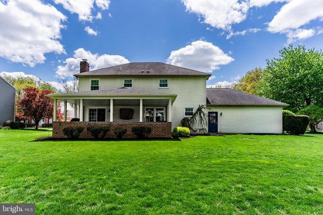 3812 LEYLAND DR, Mechanicsburg, PA 17050