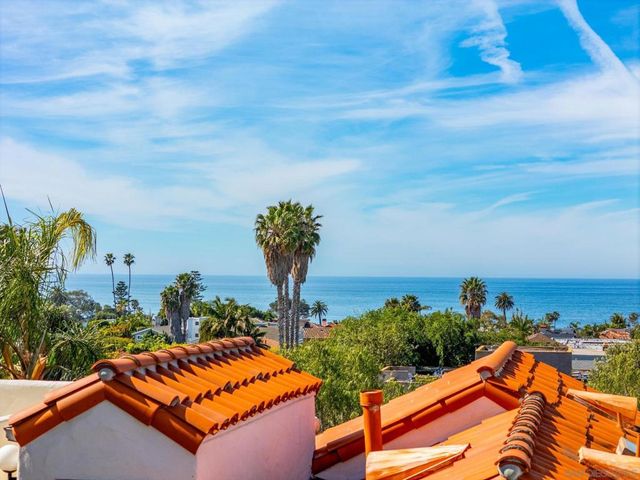 7337 Draper Ave, La Jolla, CA 92037