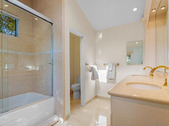 7337 Draper Ave, La Jolla, CA 92037