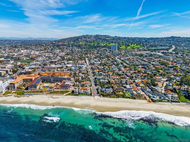 7337 Draper Ave, La Jolla, CA 92037