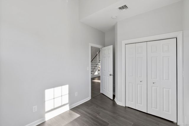 44 Hartford Avenue, Old Lyme, CT 06371