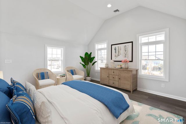 44 Hartford Avenue, Old Lyme, CT 06371