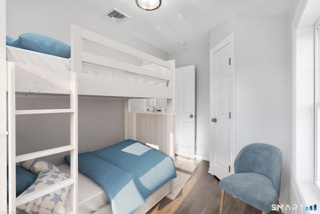 44 Hartford Avenue, Old Lyme, CT 06371