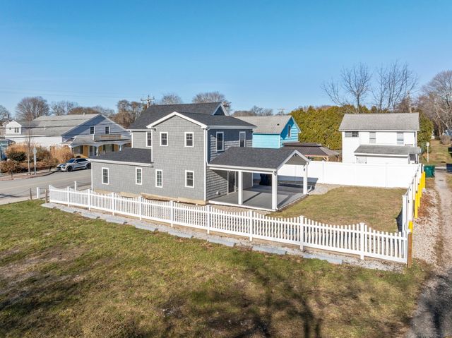 44 Hartford Avenue, Old Lyme, CT 06371