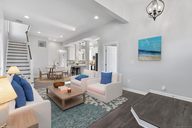 44 Hartford Avenue, Old Lyme, CT 06371