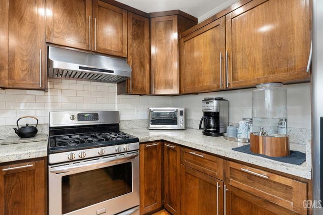1309 Shattuck Avenue, Bakersfield, CA 93305