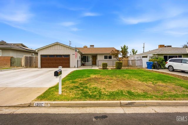 1309 Shattuck Avenue, Bakersfield, CA 93305