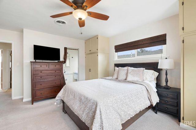 1309 Shattuck Avenue, Bakersfield, CA 93305