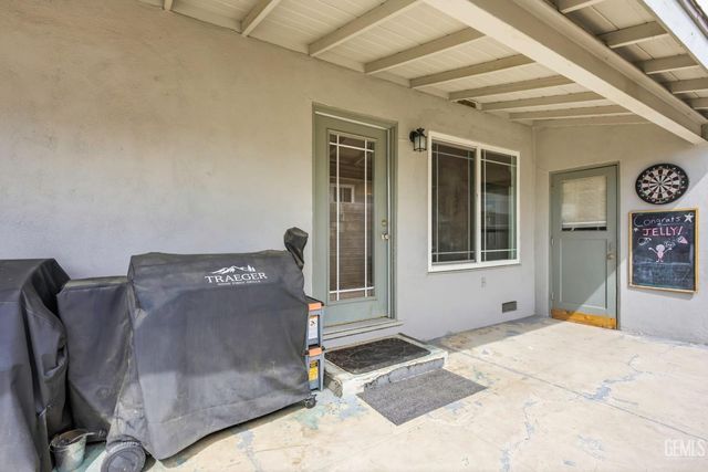 1309 Shattuck Avenue, Bakersfield, CA 93305