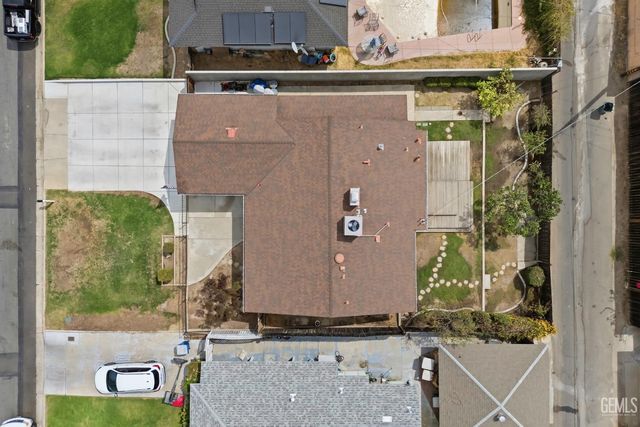 1309 Shattuck Avenue, Bakersfield, CA 93305