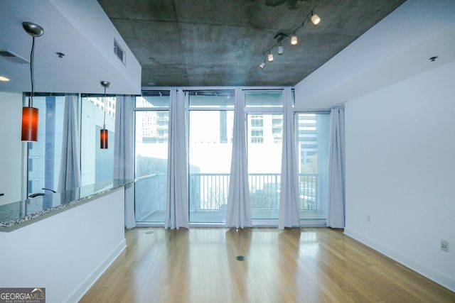 44 Peachtree Place NW 729, Atlanta, GA 30309