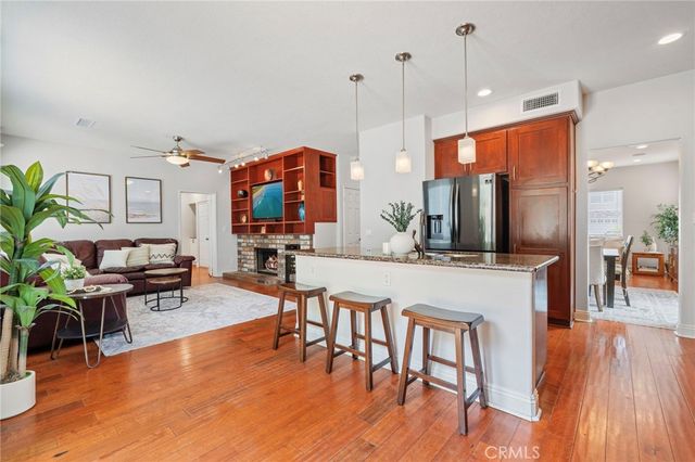 38 Sunny Slope, Rancho Santa Margarita, CA 92688