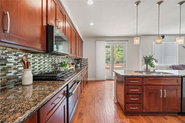 38 Sunny Slope, Rancho Santa Margarita, CA 92688