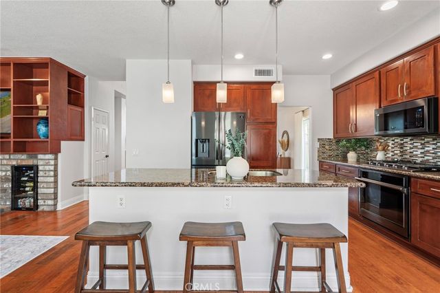 38 Sunny Slope, Rancho Santa Margarita, CA 92688