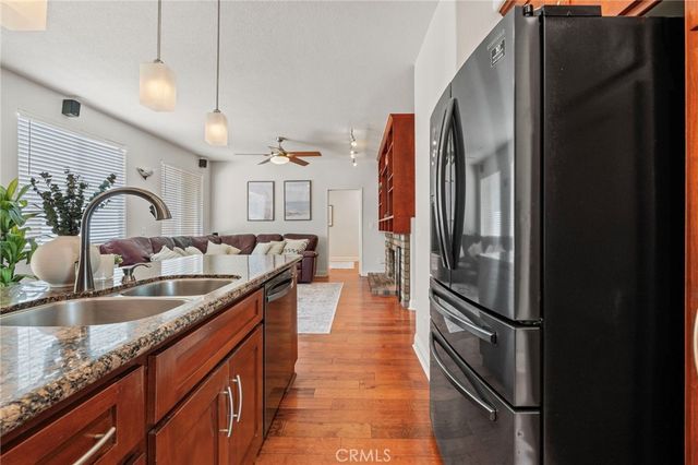 38 Sunny Slope, Rancho Santa Margarita, CA 92688