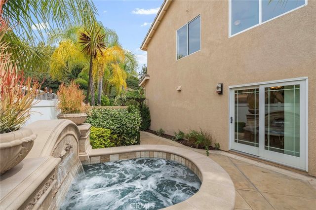 38 Sunny Slope, Rancho Santa Margarita, CA 92688
