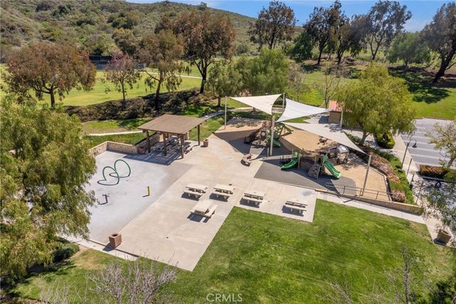 38 Sunny Slope, Rancho Santa Margarita, CA 92688