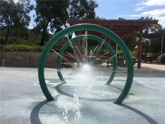 38 Sunny Slope, Rancho Santa Margarita, CA 92688