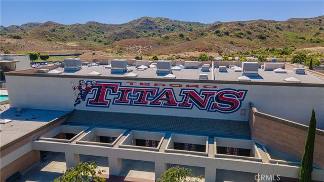 38 Sunny Slope, Rancho Santa Margarita, CA 92688