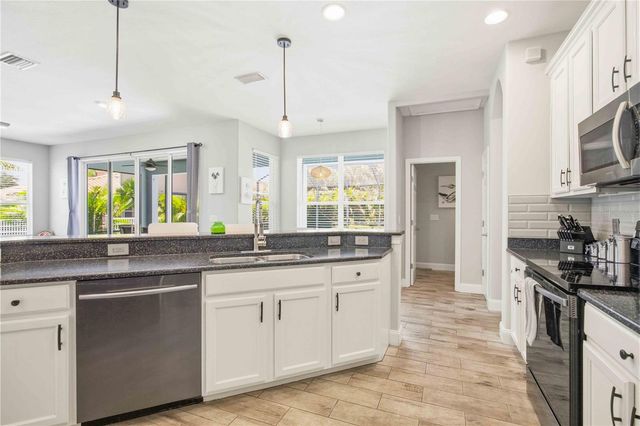 7614 DOUBLE PINE DRIVE, Sarasota, FL 34240