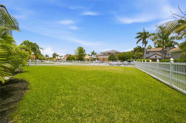 7614 DOUBLE PINE DRIVE, Sarasota, FL 34240