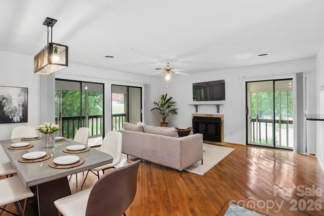 304 Birch Forest Lane, Asheville, NC 28803