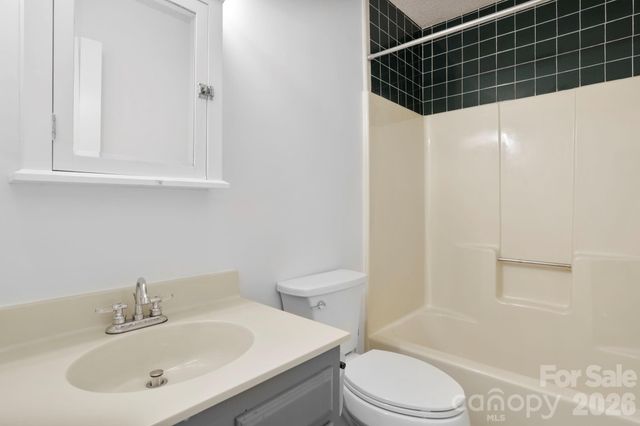 304 Birch Forest Lane, Asheville, NC 28803