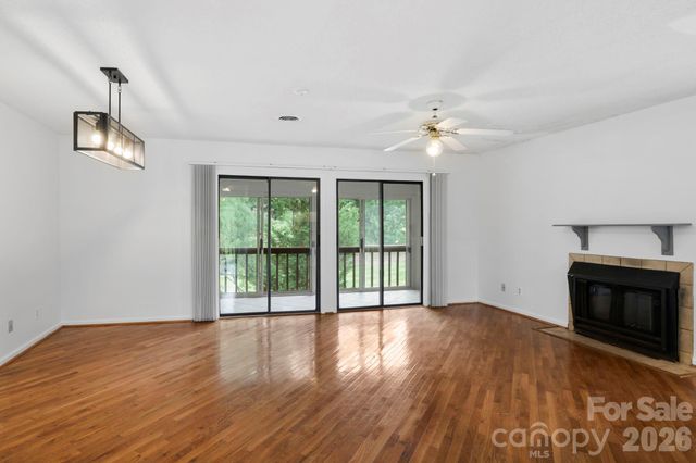 304 Birch Forest Lane, Asheville, NC 28803