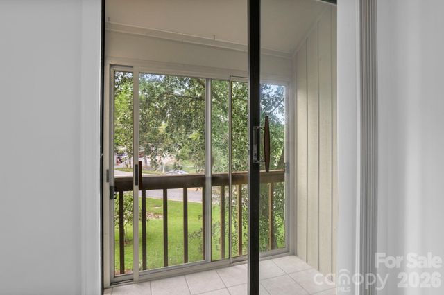 304 Birch Forest Lane, Asheville, NC 28803