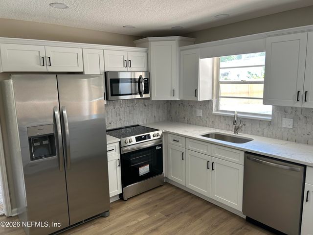 1310 DOLPHIN Street, Orange Park, FL 32073