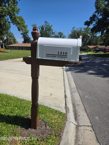 1310 DOLPHIN Street, Orange Park, FL 32073