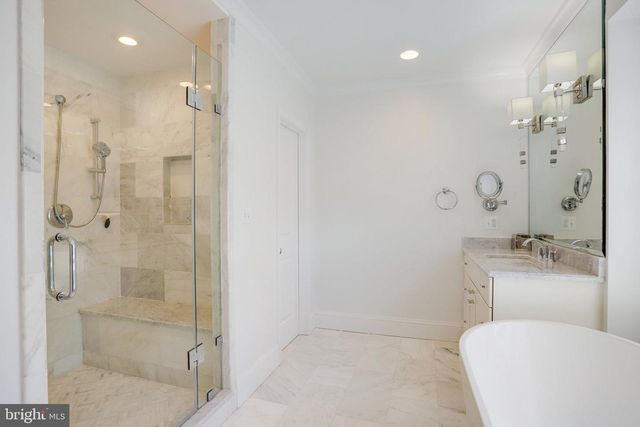 4548 WINDSOR LN, Bethesda, MD 20814