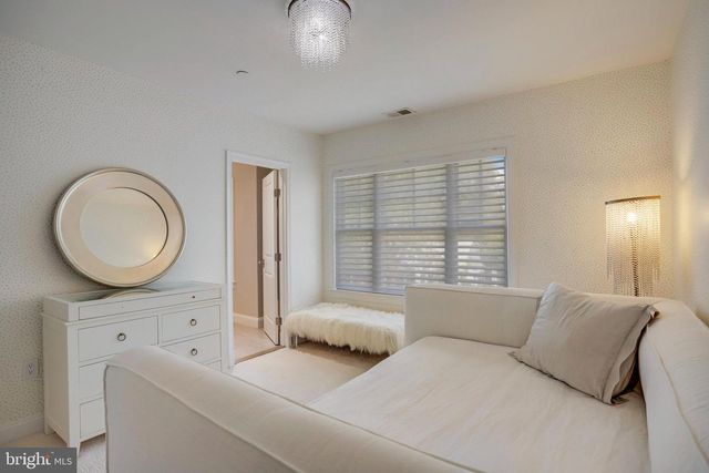 4548 WINDSOR LN, Bethesda, MD 20814