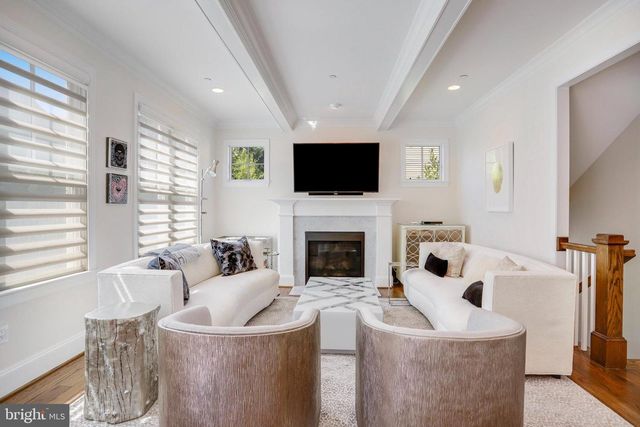 4548 WINDSOR LN, Bethesda, MD 20814