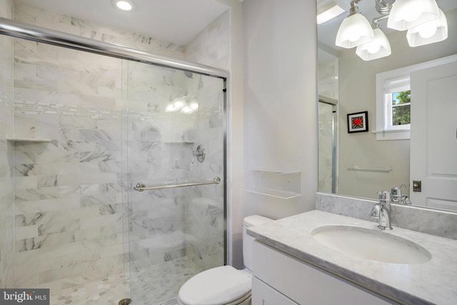 4548 WINDSOR LN, Bethesda, MD 20814