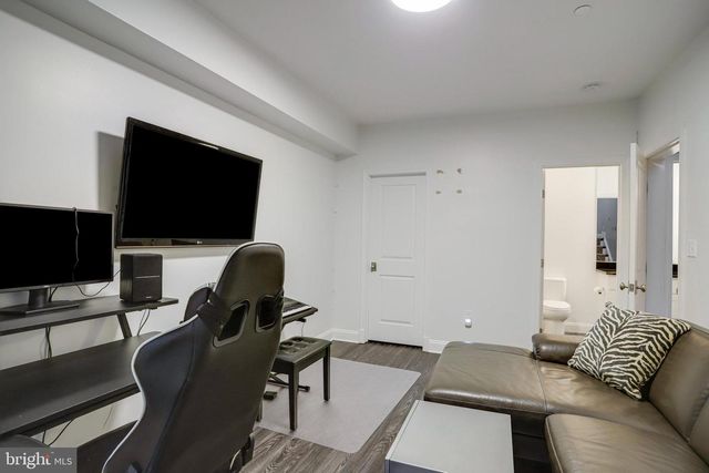 4548 WINDSOR LN, Bethesda, MD 20814