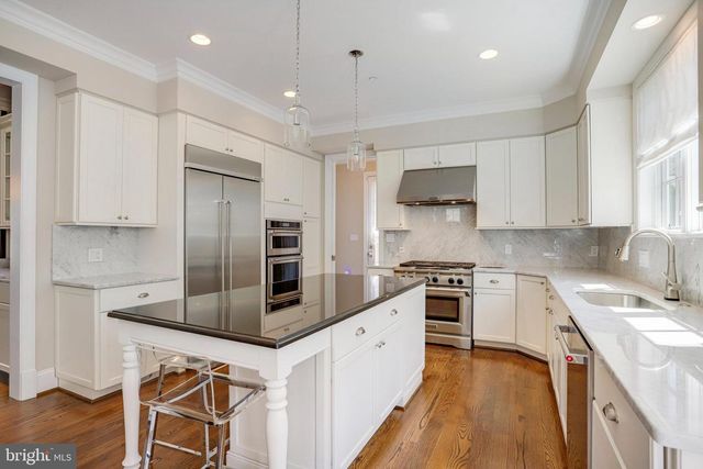 4548 WINDSOR LN, Bethesda, MD 20814