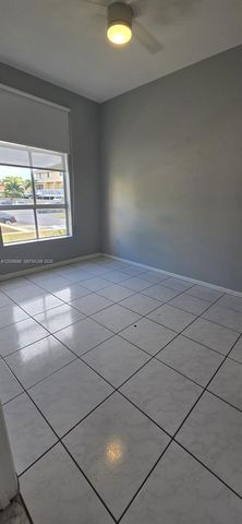 7420 W 20th Ave 154, Hialeah, FL 33016