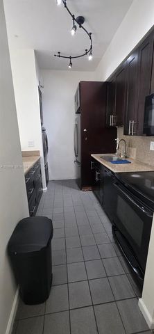 7420 W 20th Ave 154, Hialeah, FL 33016