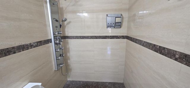 7420 W 20th Ave 154, Hialeah, FL 33016