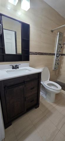 7420 W 20th Ave 154, Hialeah, FL 33016