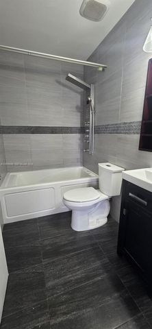 7420 W 20th Ave 154, Hialeah, FL 33016