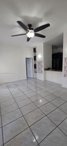 7420 W 20th Ave 154, Hialeah, FL 33016