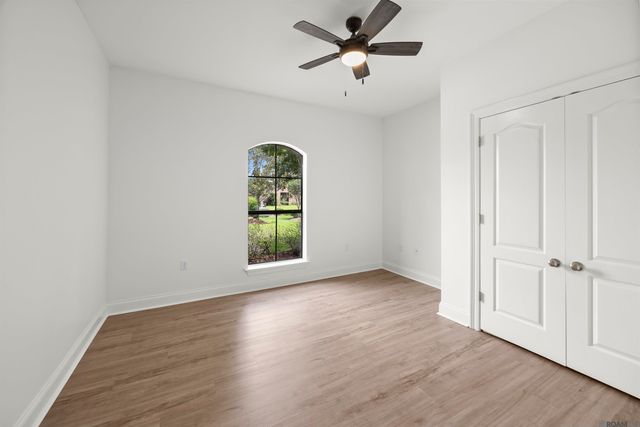 41133 Clearwater Ave, Gonzales, LA 70737