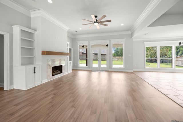 41133 Clearwater Ave, Gonzales, LA 70737