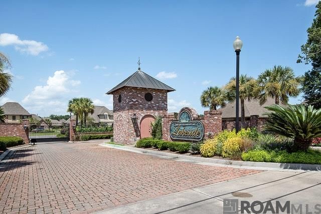 41133 Clearwater Ave, Gonzales, LA 70737