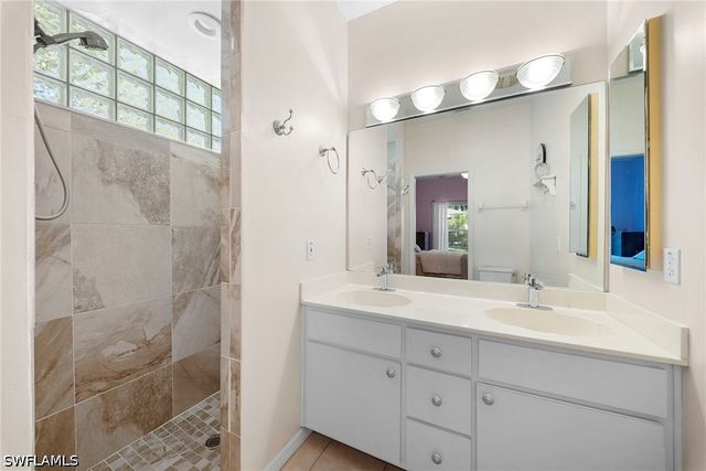 10720 San Tropez CIR, Estero, FL 33928