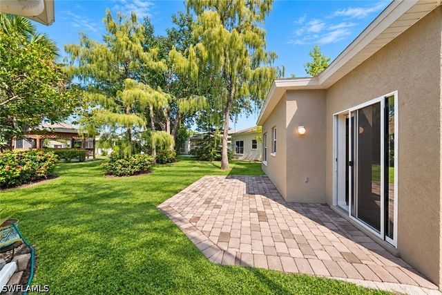 10720 San Tropez CIR, Estero, FL 33928