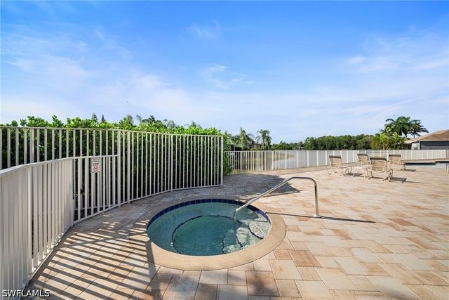 10720 San Tropez CIR, Estero, FL 33928